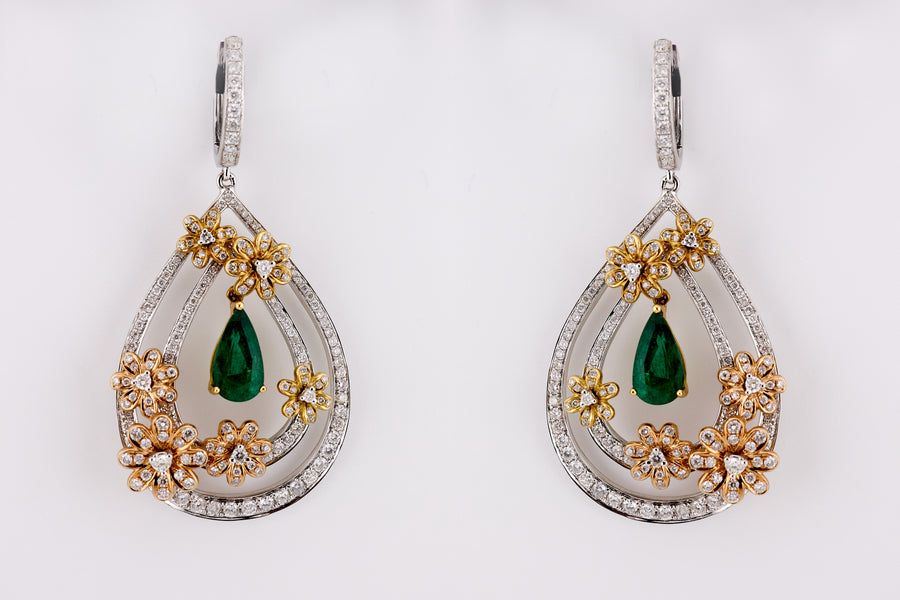 EMERALD & DIAMOND EARRING 18KW