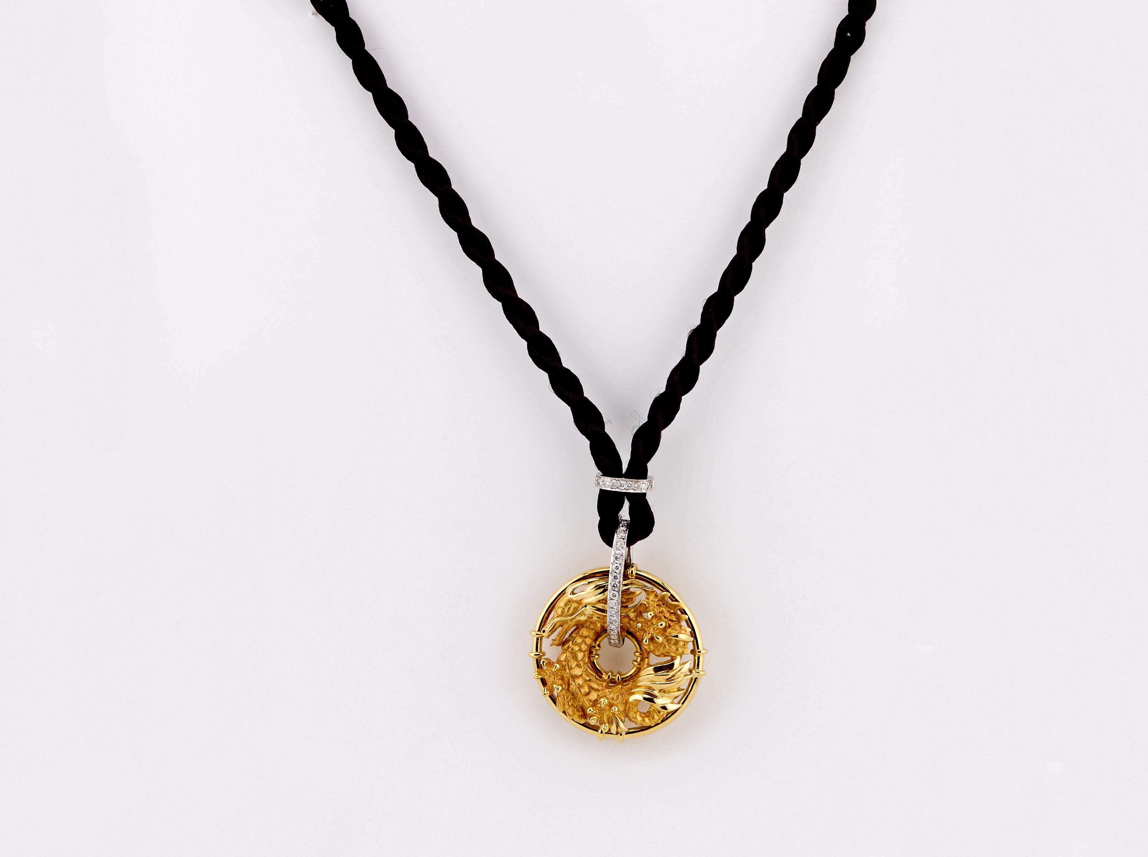 DIAMOND NECKLACE 18KW
