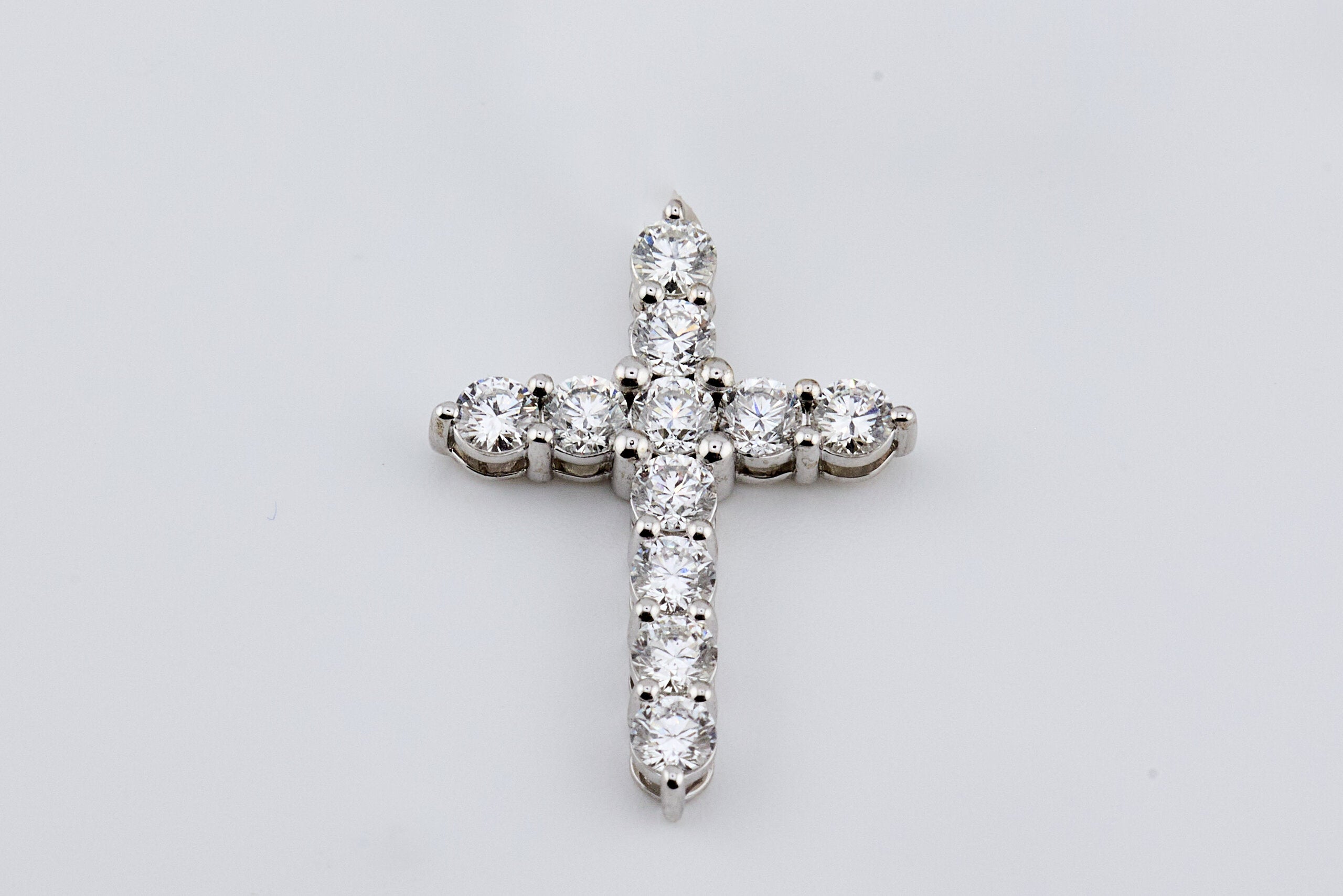 DIAMOND PENDANT 18KW
