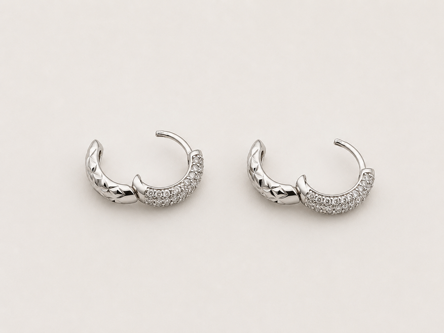 DIAMOND EARRING 18KW