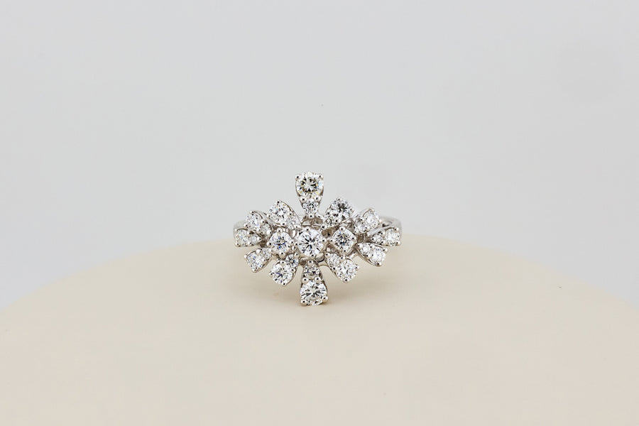 DIAMOND RING 18KW